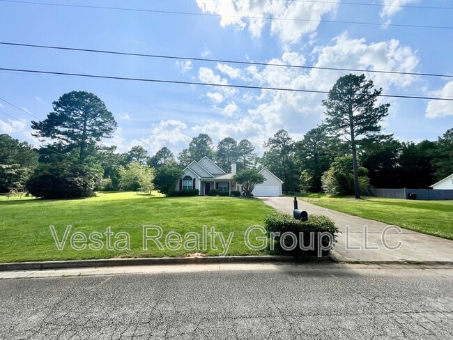 property at 109 Floresta Dr
