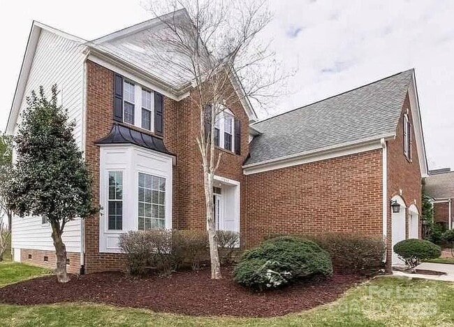 property at 15832 Hollingbourne Rd