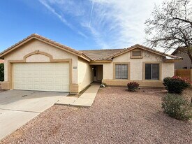 2601 S 80th Ln in Phoenix, AZ - Building Photo
