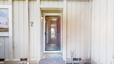 35 Front St in Healdsburg, CA - Building Photo - Building Photo