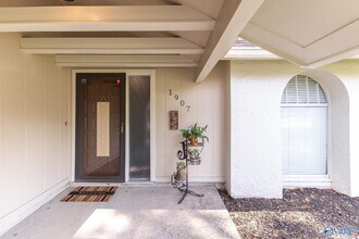 1907 Waxleaf Green SE in Huntsville, AL - Building Photo - Building Photo