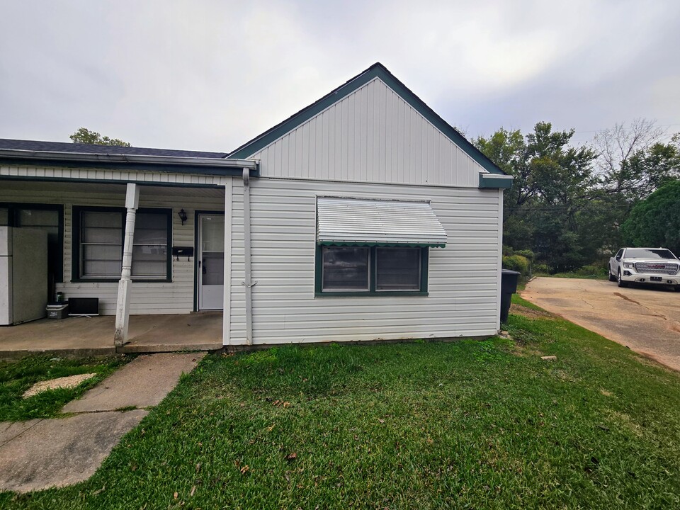 116 Gary Ct in Bossier City, LA - Foto de edificio