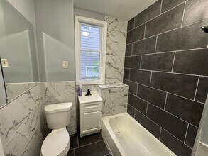 35 Seymour Ave in Newark, NJ - Building Photo - Building Photo