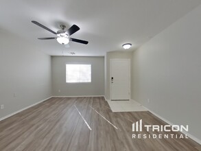 5306 E Silverbell Rd in Queen Creek, AZ - Building Photo - Building Photo