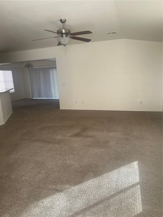 2471 Sabino Dr in Bullhead City, AZ - Building Photo - Building Photo