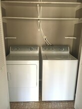 1207 Haig Cir in Virginia Beach, VA - Building Photo - Building Photo