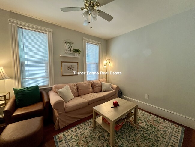 65 Roseclair St, Unit 1