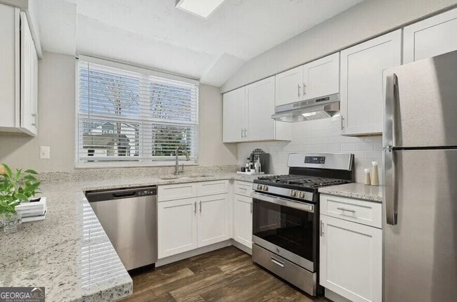 7600 Roswell Rd, Unit 01-1303 in Sandy Springs, GA - Building Photo - Building Photo