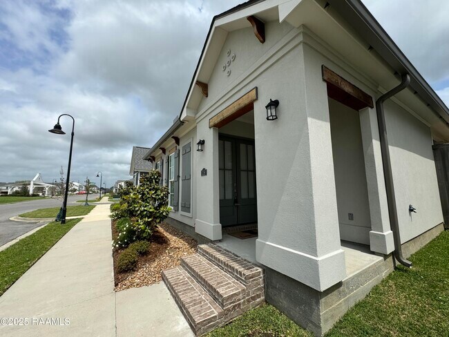 116 Sandstone Ave in Scott, LA - Building Photo - Building Photo