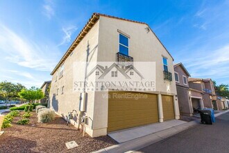 976 S Adam Way in Gilbert, AZ - Building Photo - Building Photo