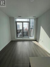 30 Dreamers Wy in Toronto, ON - Building Photo - Building Photo