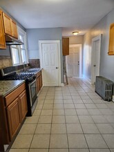 163 E 23rd St, Unit 1 in Paterson, NJ - Building Photo - Building Photo