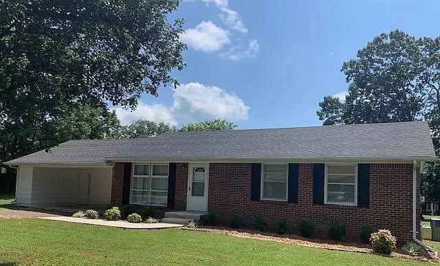 property at 1365 Inglewood Dr