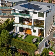 17816 Porto Marina Way in Los Angeles, CA - Building Photo - Building Photo