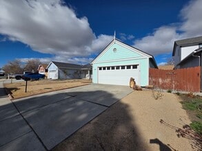 1272 O'Callaghan Dr in Sparks, NV - Building Photo - Building Photo