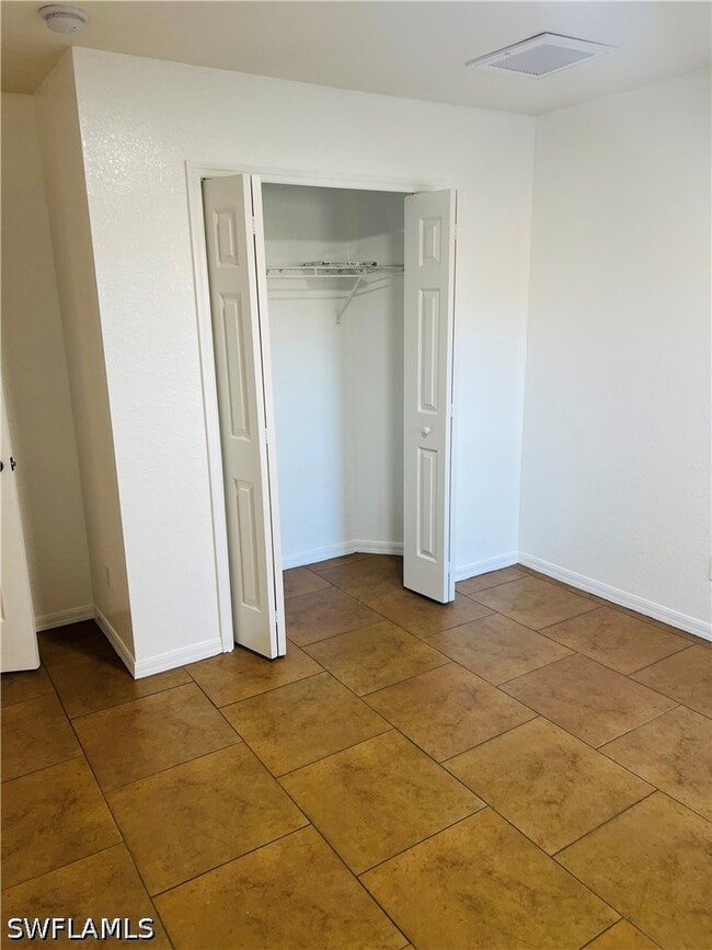 3280 2nd Ave SE in Naples, FL - Building Photo - Building Photo