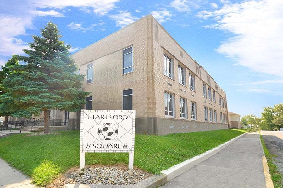 Hartford Square in Hartford City, IN - Building Photo