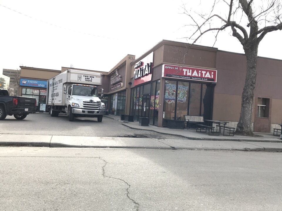 Francesco in Calgary, AB - Building Photo
