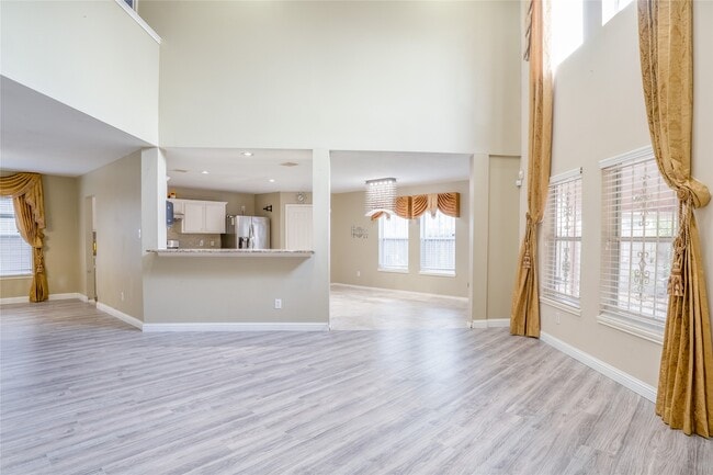 12819 Wisteria Park Dr