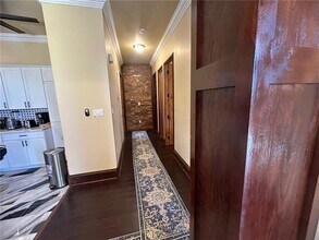 5611 Rickert Dr in New Orleans, LA - Foto de edificio - Building Photo