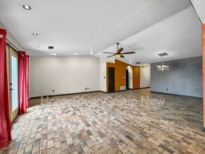 10613 Easy St NW in Albuquerque, NM - Building Photo - Building Photo