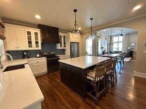 405 E 32nd Ave in Kansas City, MO - Building Photo - Building Photo