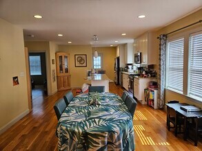 88 Milton St in Arlington, MA - Foto de edificio - Building Photo