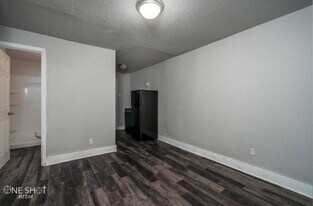 526 E N 7th St in Abilene, TX - Building Photo