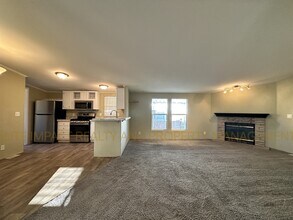 1664 W Coralbrooke Dr in Tucson, AZ - Building Photo - Building Photo