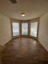 16900 Village Oak Loop in Austin, TX - Building Photo - Building Photo
