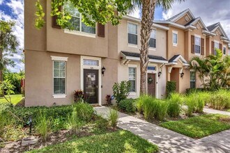 1126 Grantham Dr in Sarasota, FL - Building Photo - Building Photo