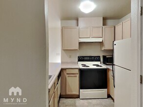954 Berrum Ln in Reno, NV - Foto de edificio - Building Photo