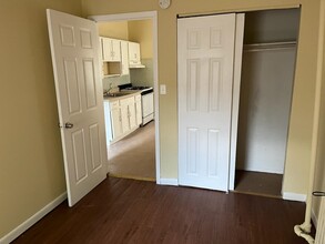 318 Danforth Ave in Jersey City, NJ - Building Photo - Building Photo