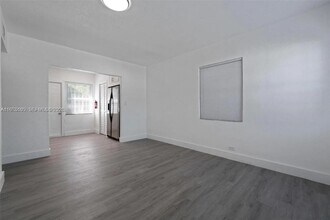 2410 NW 159th Terrace in Opa Locka, FL - Building Photo - Building Photo