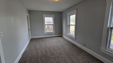 61 6th St SE in Massillon, OH - Building Photo - Building Photo