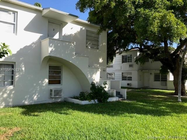 1935-1945 Marseille Dr in Miami, FL - Building Photo