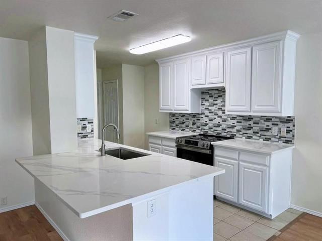 1810 Oak Hl Dr in Corinth, TX - Building Photo - Building Photo