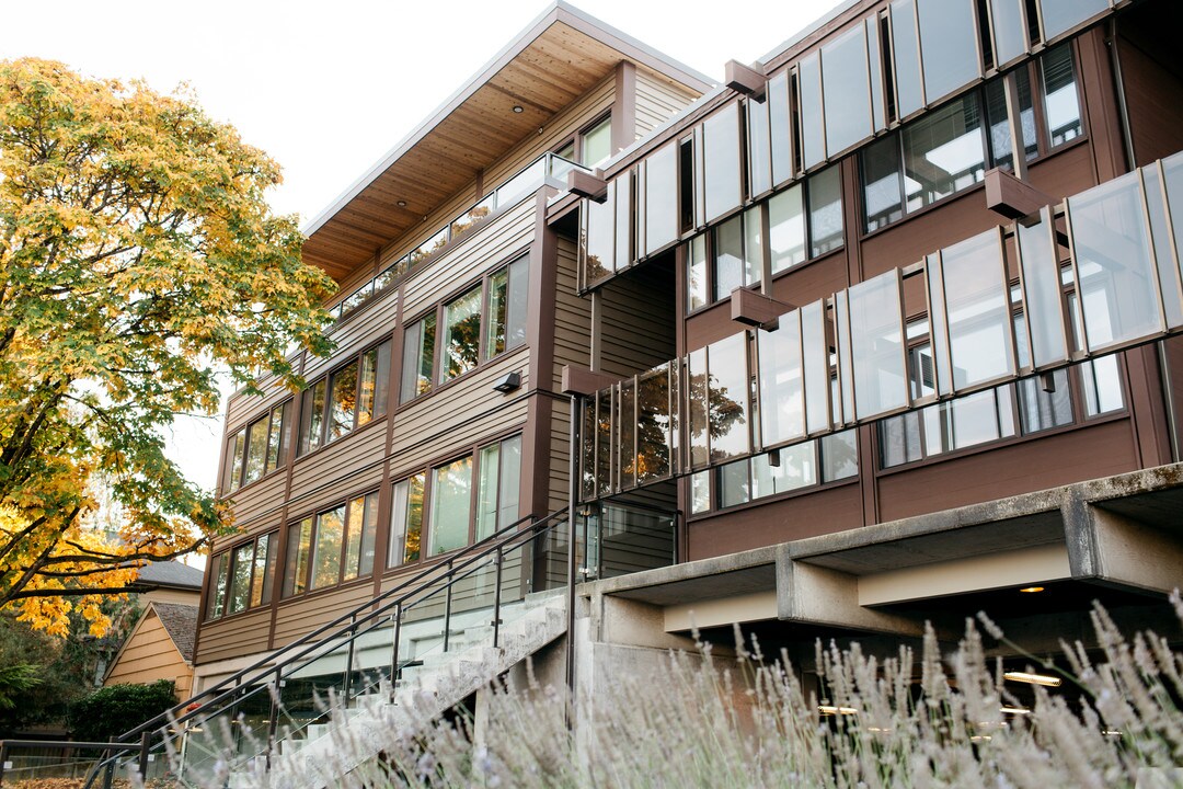 MOD Apartments in Seattle, WA - Building Photo