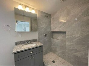 1512 38th Ave N in St. Petersburg, FL - Building Photo - Building Photo