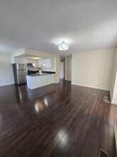 2120 N Ginger Creek Cir in Palatine, IL - Building Photo - Building Photo