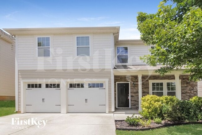 111 N Cromwell Dr in Mooresville, NC - Building Photo - Building Photo