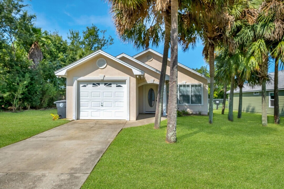 3214 Skyview Dr in Tallahassee, FL - Foto de edificio