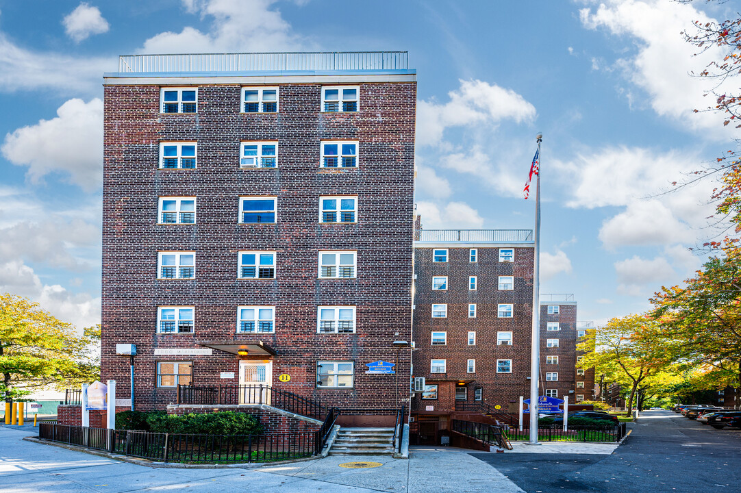 1880 Pacific St in Brooklyn, NY - Building Photo