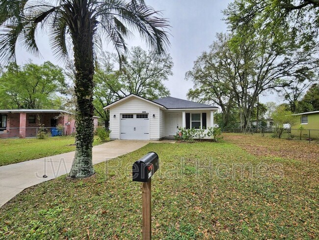 property at 4204 Katanga Dr N