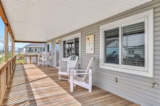 21600 Zachary Dr in Galveston, TX - Building Photo - Building Photo