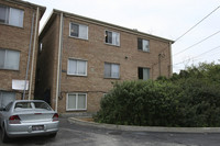 8280-8290 Roosevelt Rd in Forest Park, IL - Building Photo - Building Photo