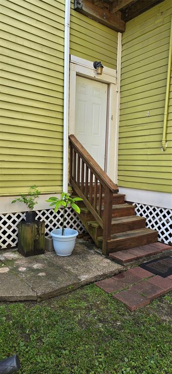 property at 1614 Market St