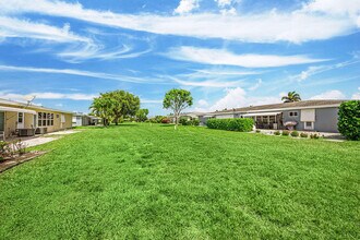 270 High Point Ct in Boynton Beach, FL - Building Photo - Building Photo