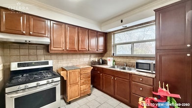 7101 Minotola Av in Mississauga, ON - Building Photo - Building Photo