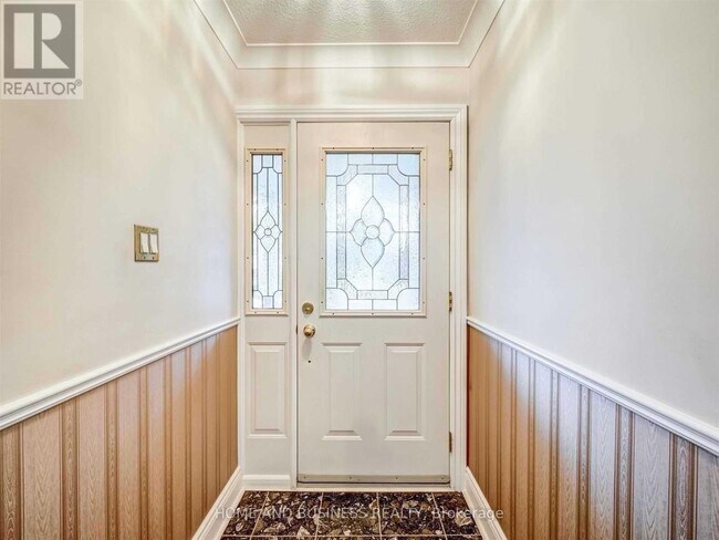 1648 Sunnycove Dr in Mississauga, ON - Building Photo - Building Photo